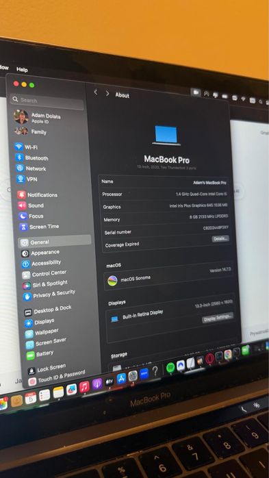 MacBook Pro 13  (2020)