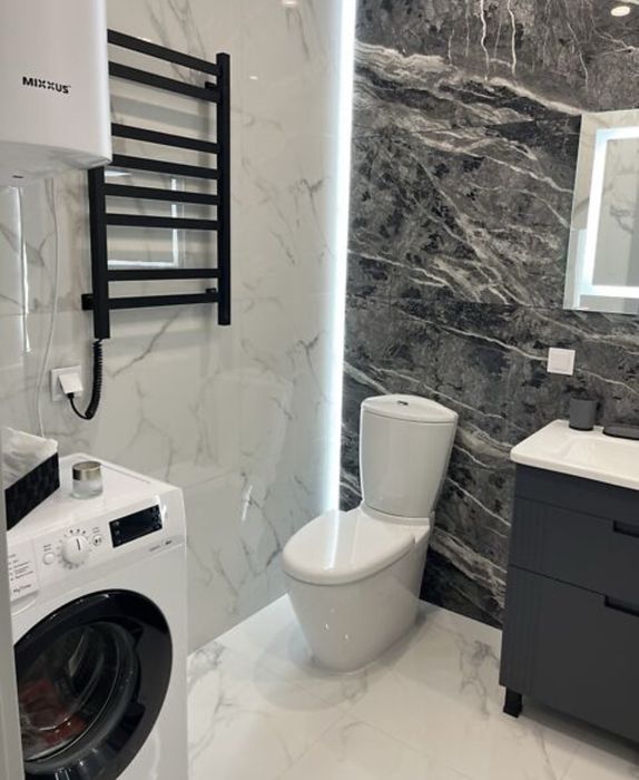 Продаж квартири в новобудові з сучасним ремонтом