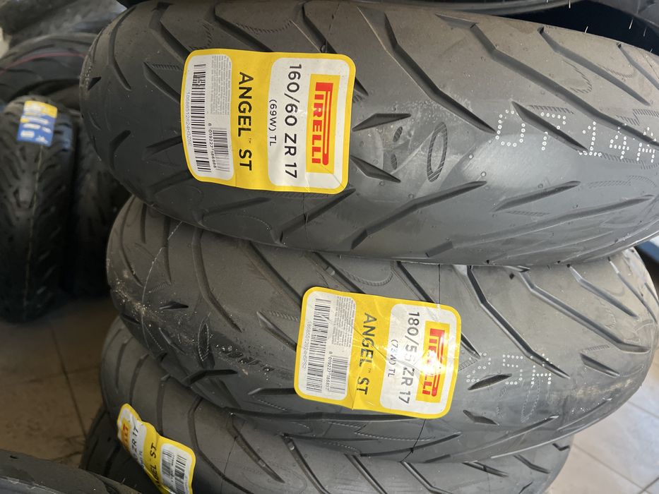 Pirelli Angel ST 120/70 R17 58W