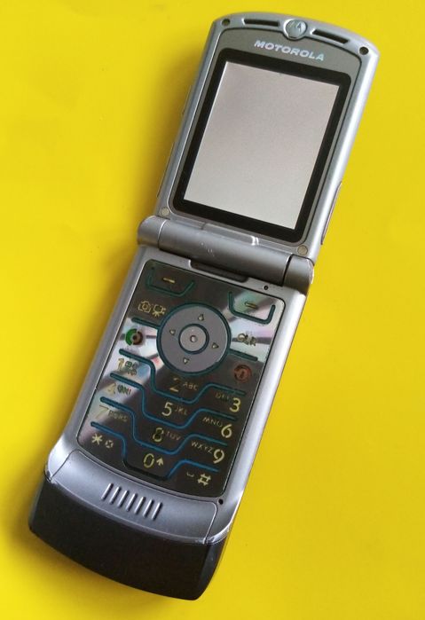 Motorola Razr V3c телефон CDMA