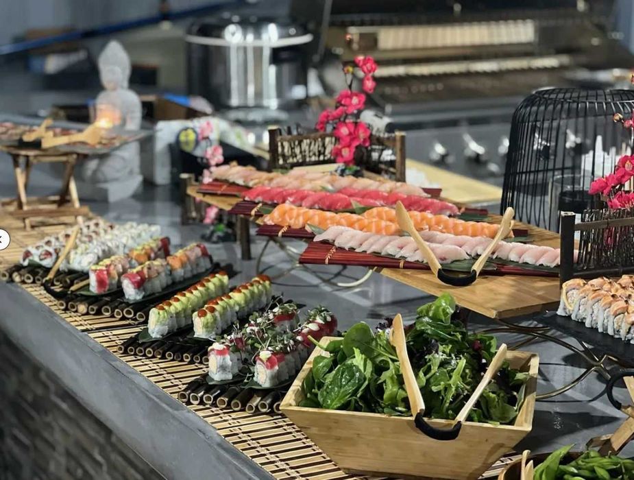 Sushi catering live cooking japoński stół