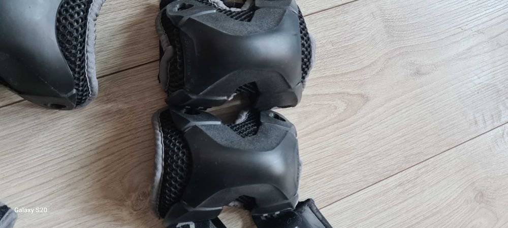 ROLKI Ochraniacze rollerblade small
