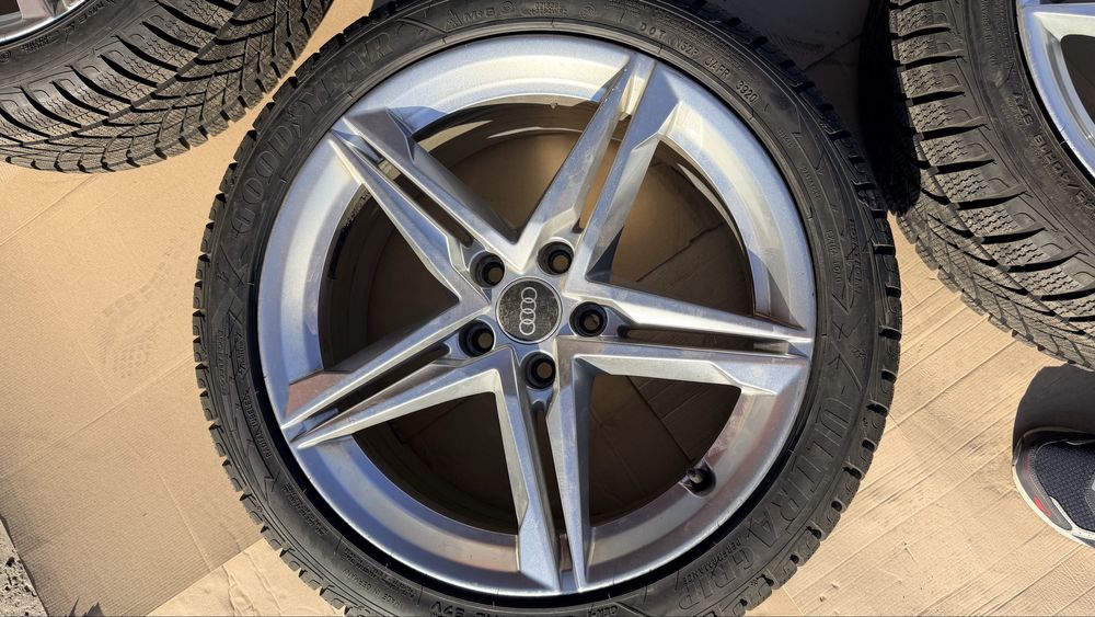 245/40 R18 диски з резиною