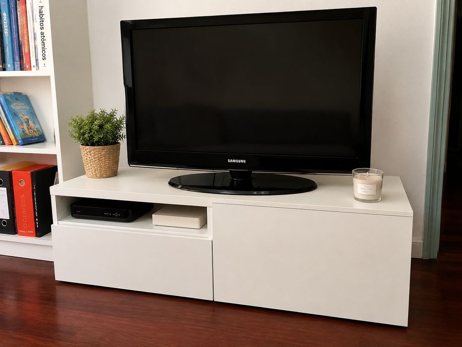 Móvel TV IKEA BESTÅ Branco