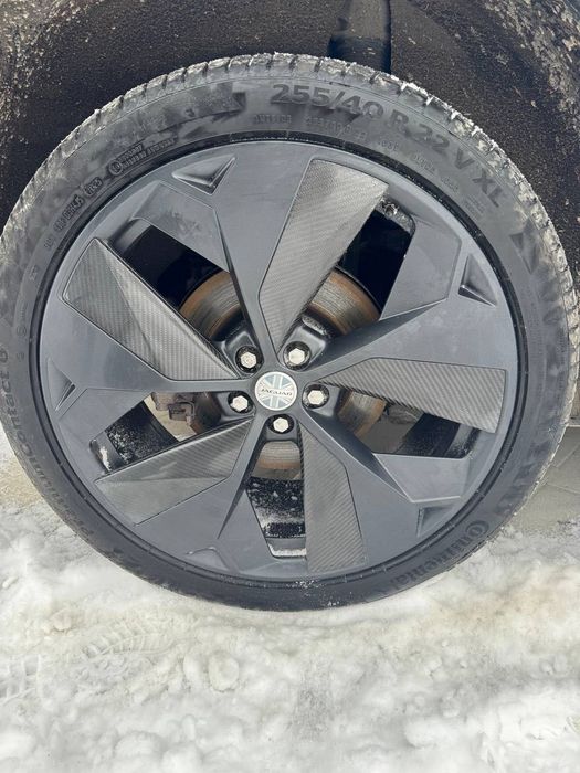 Jaguar I pace колеса 4шт 255/40 r22 Continental