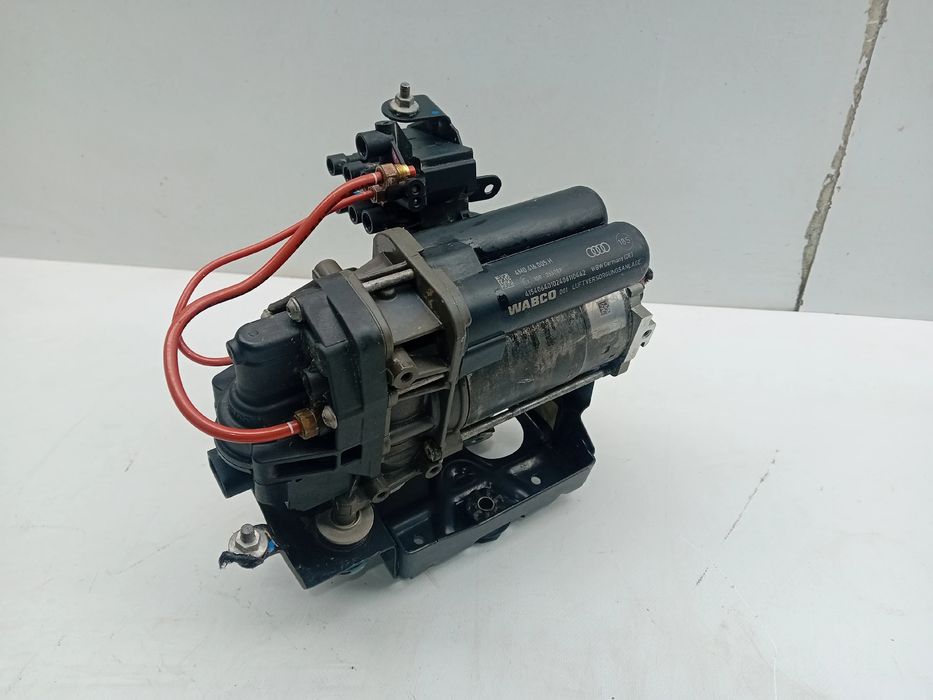 Compressor suspensão AUDI Q8 (4MN)