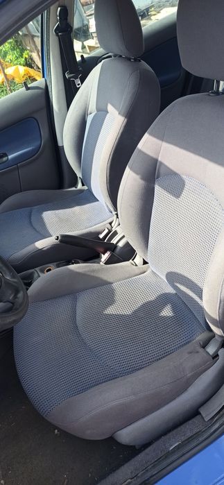 Кузовные запчасти, разборка Пежо 206 Peugeot шрот