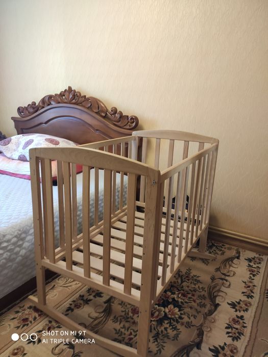 Продам колиску з матрацом