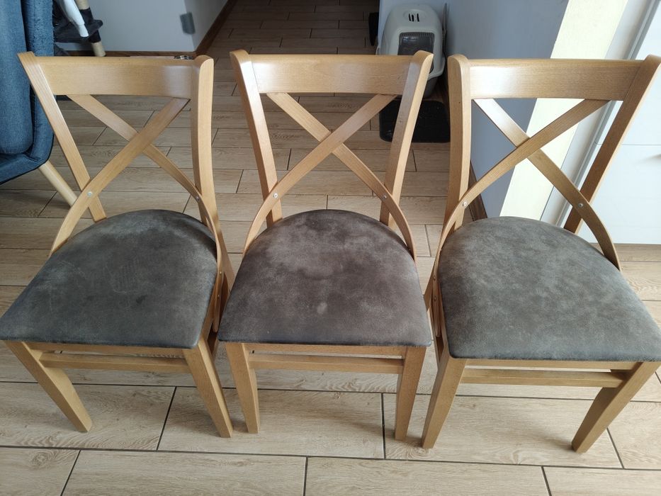 Stol bialy plus krzesla