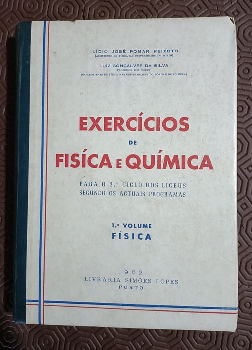 Livros escolares antigos