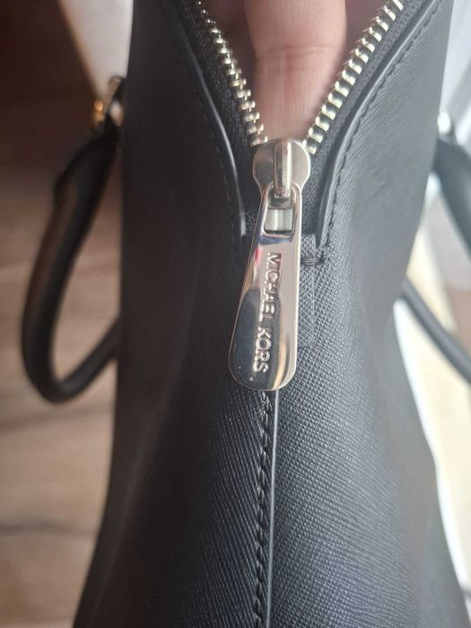 Mala Michael Kors Original – Nova, Pele Saffiano, Preto