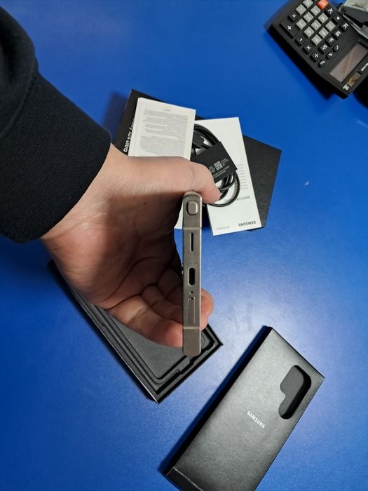 Samsung Galaxy S24 Ultra 12/256ГБ • Офіційний • Гарний  стан • Повн