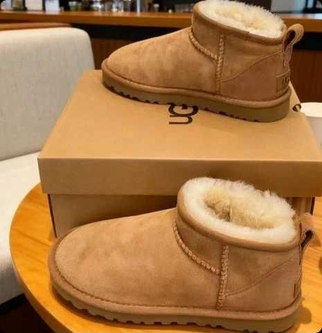 UGG Classic Mini Boots Chestnut r.39