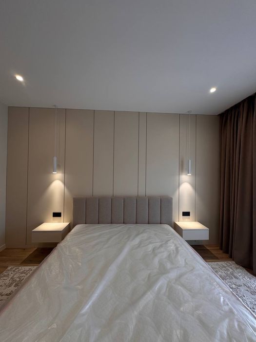 Оренда таунхаусу з своїм двором.