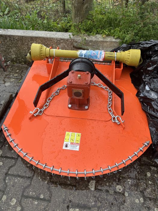 Trator iseki TU1700