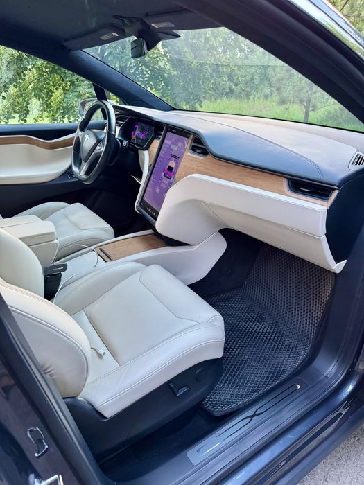 Tesla Model X Long Range Dual Motor 100кВт