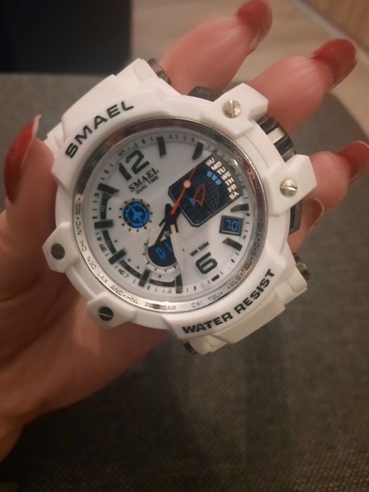 Zegarek biały smael nowy