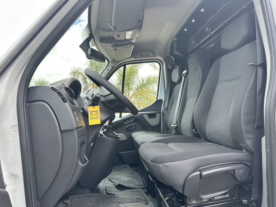 Opel Movano com km pouco