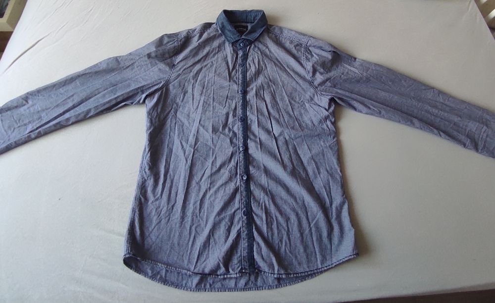 Koszula granatowa w kratę Reserved