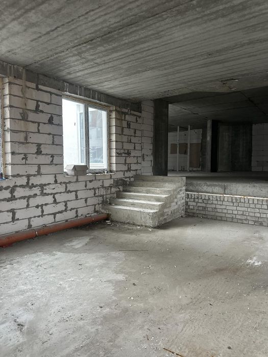 Комерційне приміщення в новобудові по вулиці Гоголя