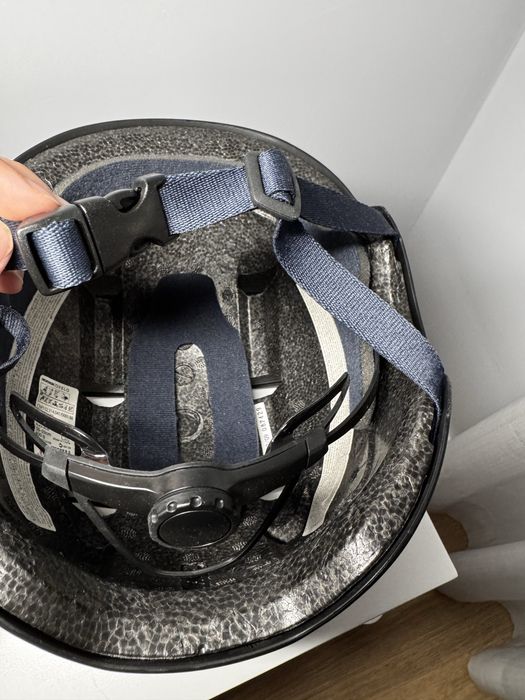 Capacete oxelo multi atividades.