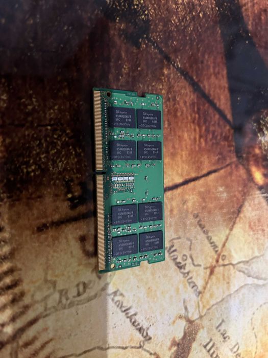 SoDIMM DDR4 16Gb Hynix оперативка для ноута