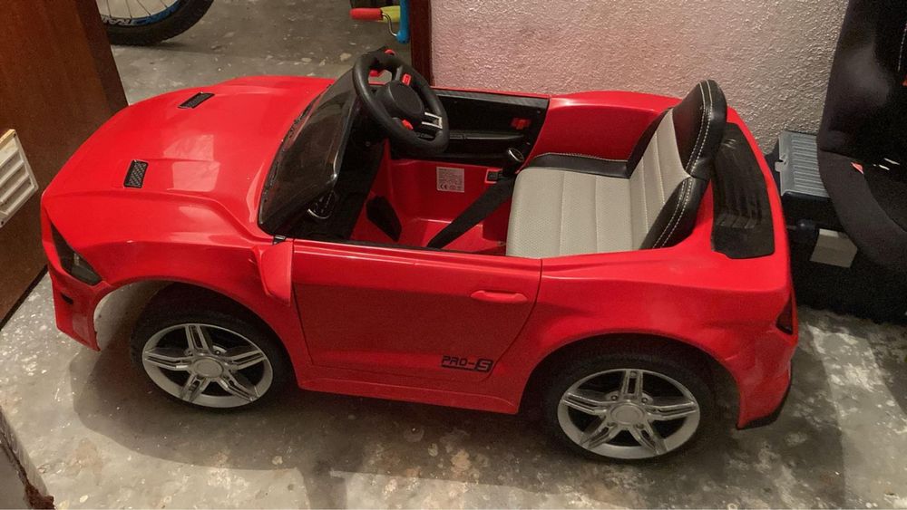 Carrinho eletrico infantil