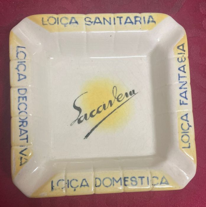 Cinzeiro em faiança Sacavém