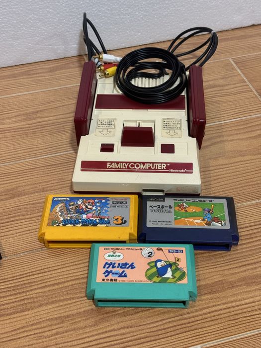 Consola Nintendo Famicom