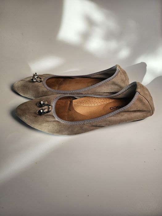 Nina Basco baleriny zamszowe rozmiar 37,5