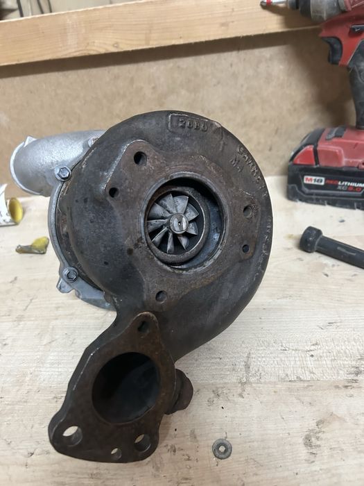 Турбина на мерседес E клас 3.0 дизель