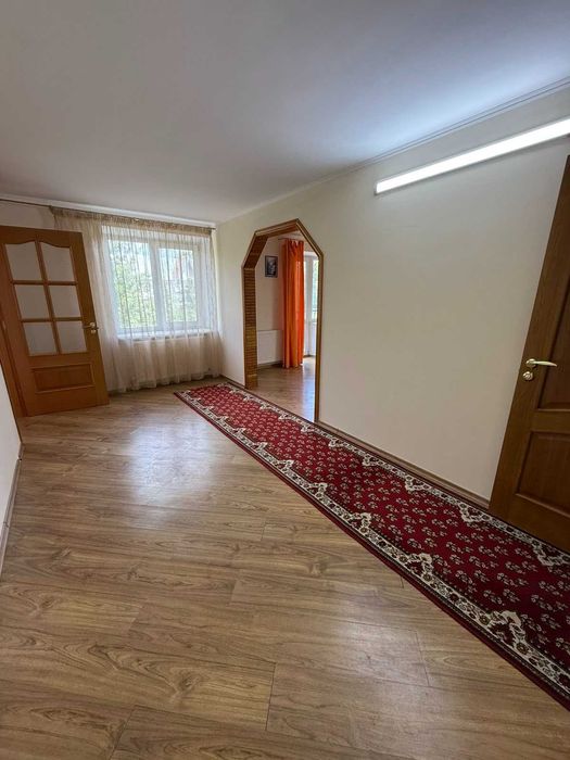 Продам 4к квартиру у м. Шаргород 8205