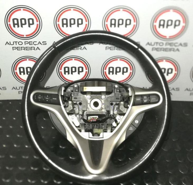 Volante Honda Civic MK8 completo em bom estado