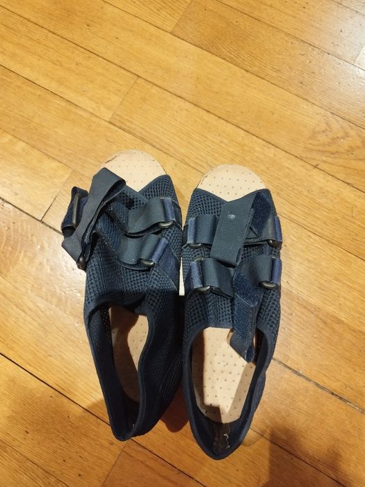 Sapatos ortopédicos (pós-operatório)