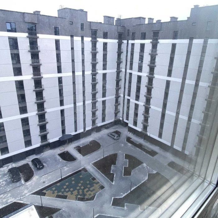 2 кім .квартира. Готова до ремонту м-р. Міського Озера