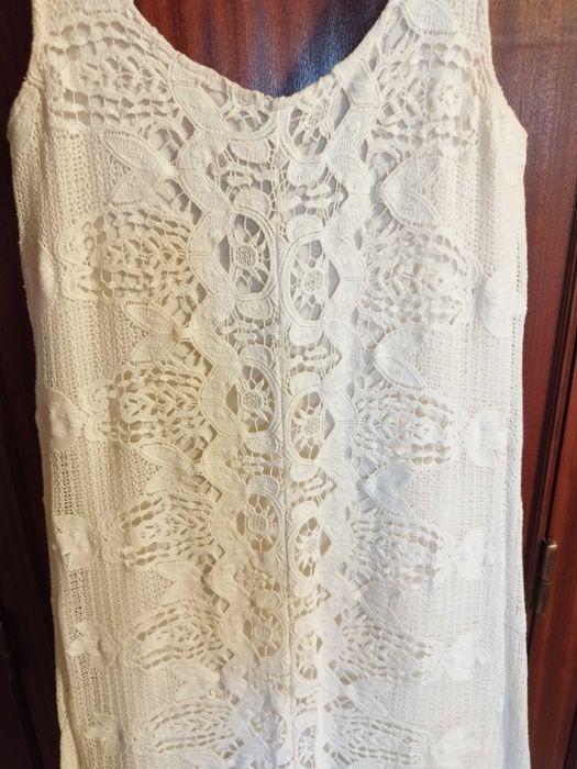 Vestido comprido rendado