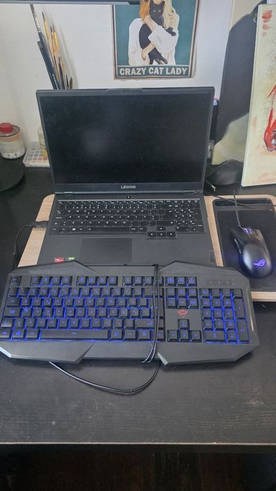Vendo este portatil da legion 

Anúncio de Venda - Notebook Gamer Leno