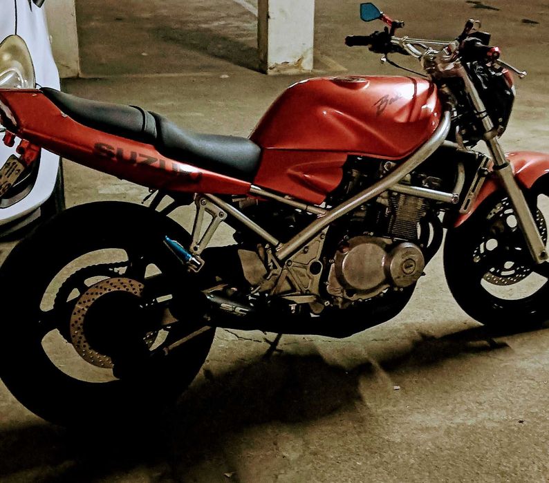 Suzuki bundit 400