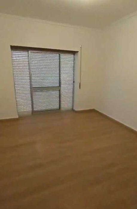 Andar de moradia duplex com terraço e varanda — Baixa da Banheira