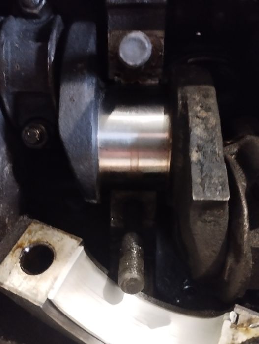 Продам блок двигуна 402