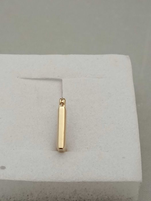 Złote kolczyki 0,70 g