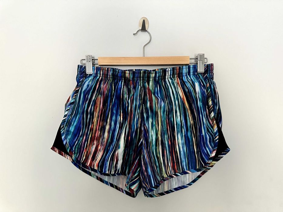 Spodenki szorty damskie NIKE Dri-Fit S