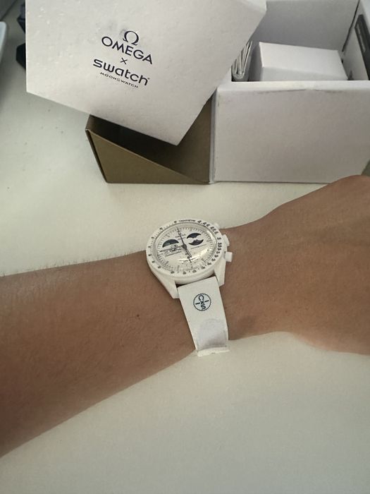 Omega x Swatch Moonswatch