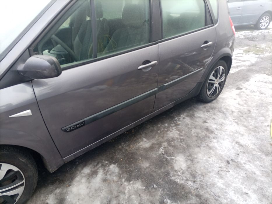 Renault Megane scenik 20 gaz klima