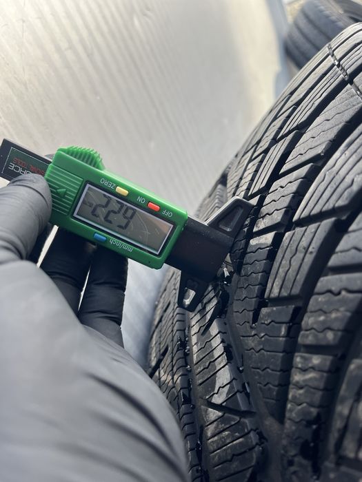 ZIMA Michelin Pilot Alpin 225/55/17