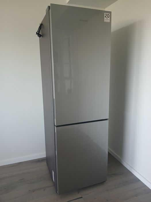 Frigorífico Combinado SAMSUNG Novo