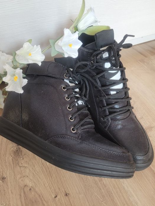 Sneakersy na koturnie 39