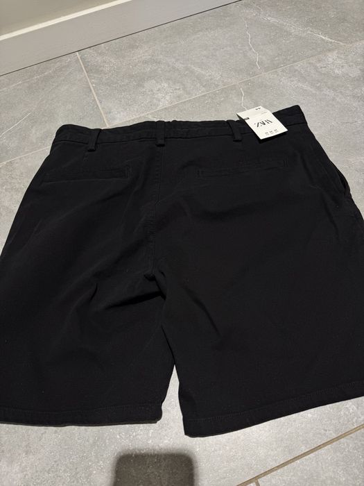 Шорти Zara.     .