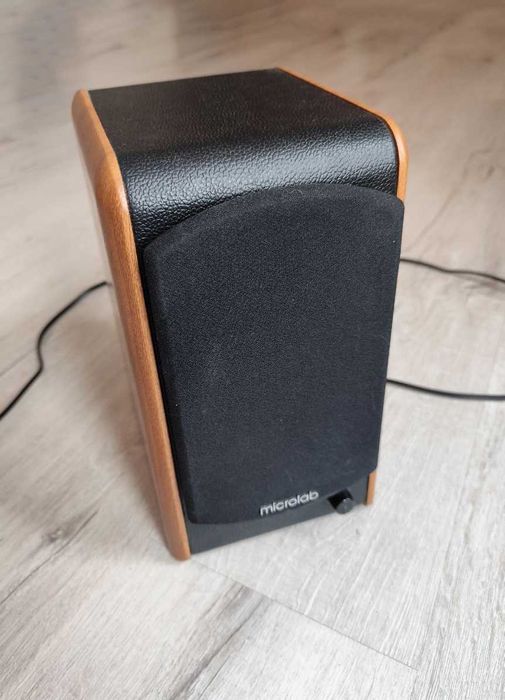 Акустична система Microlab B-77