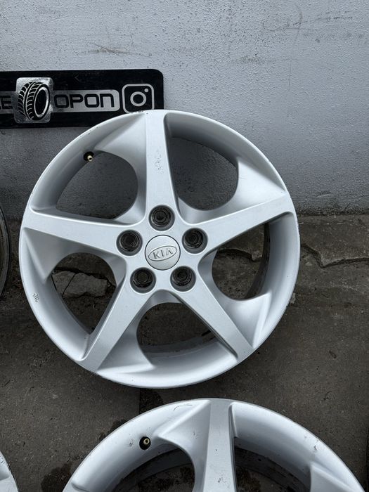 Felgi 5x114.3 Kia 7J 17” ET56